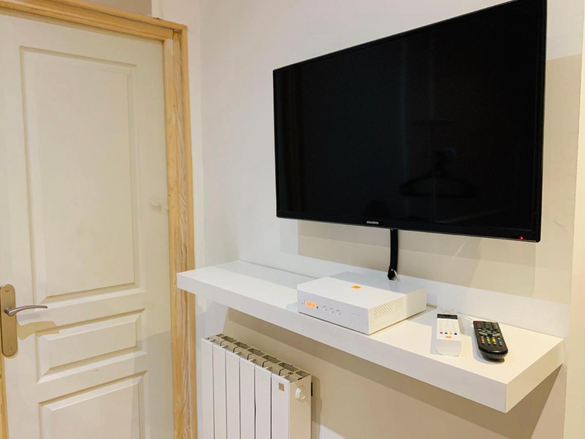 Zola Studio Fenetre Aveugle Aix-en-Provence Buitenkant foto